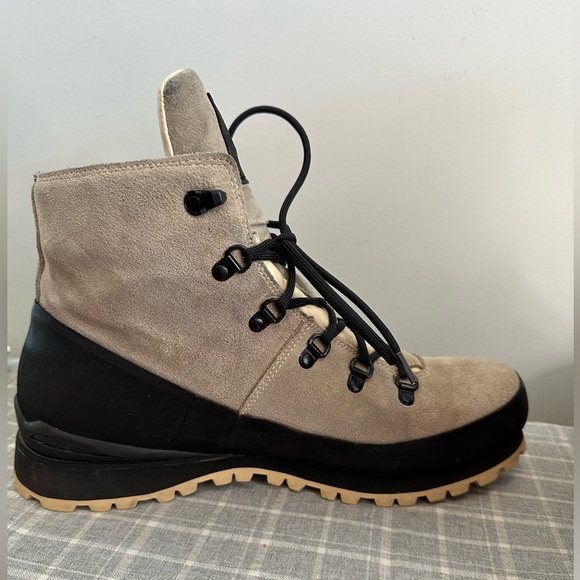 THE NORTH FACE SUEDE BOOTS - MADE IN ITALY - Picture 7 of 10